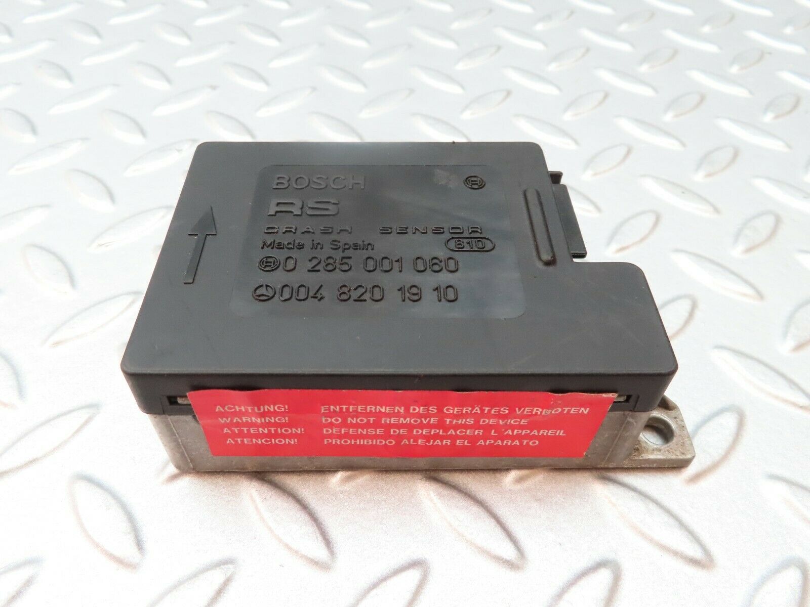 5379 Mercedes-Benz W124 230E Airbag Crash Sensor ECU 0048201910