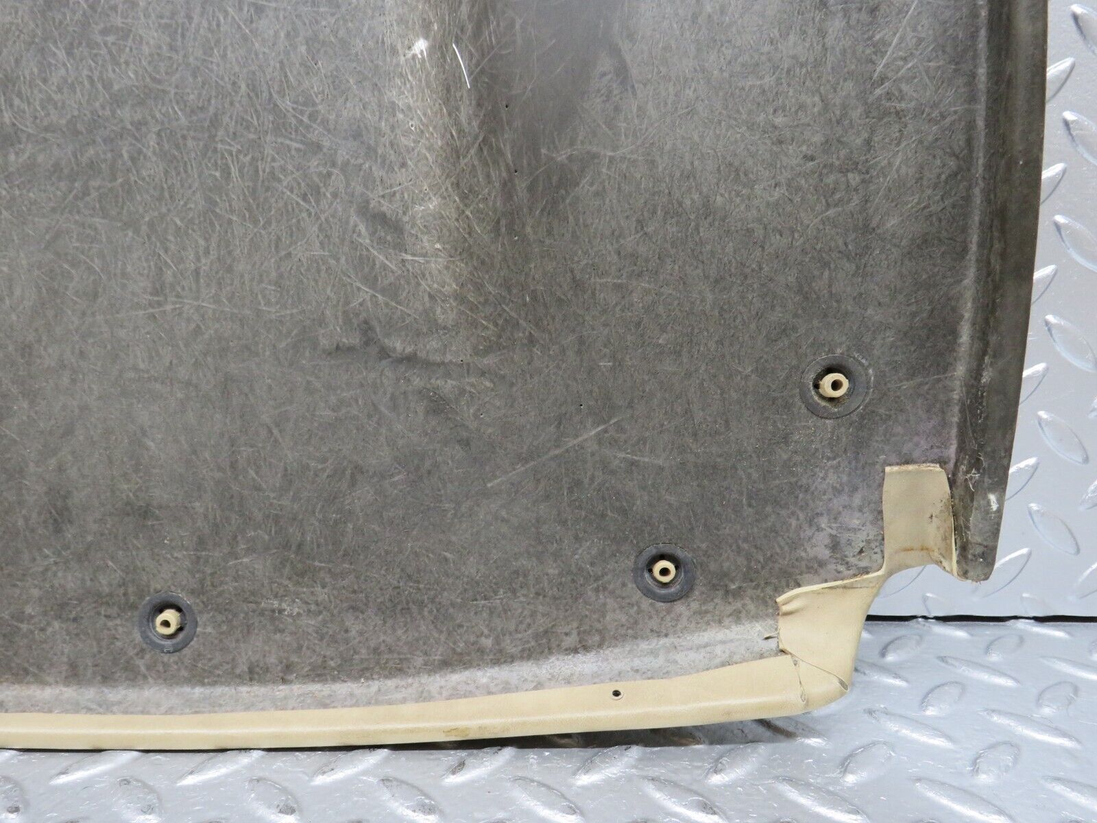 29484 Mercedes-Benz W124 230E Front Right Driver Seat Rear Cover 1249100139