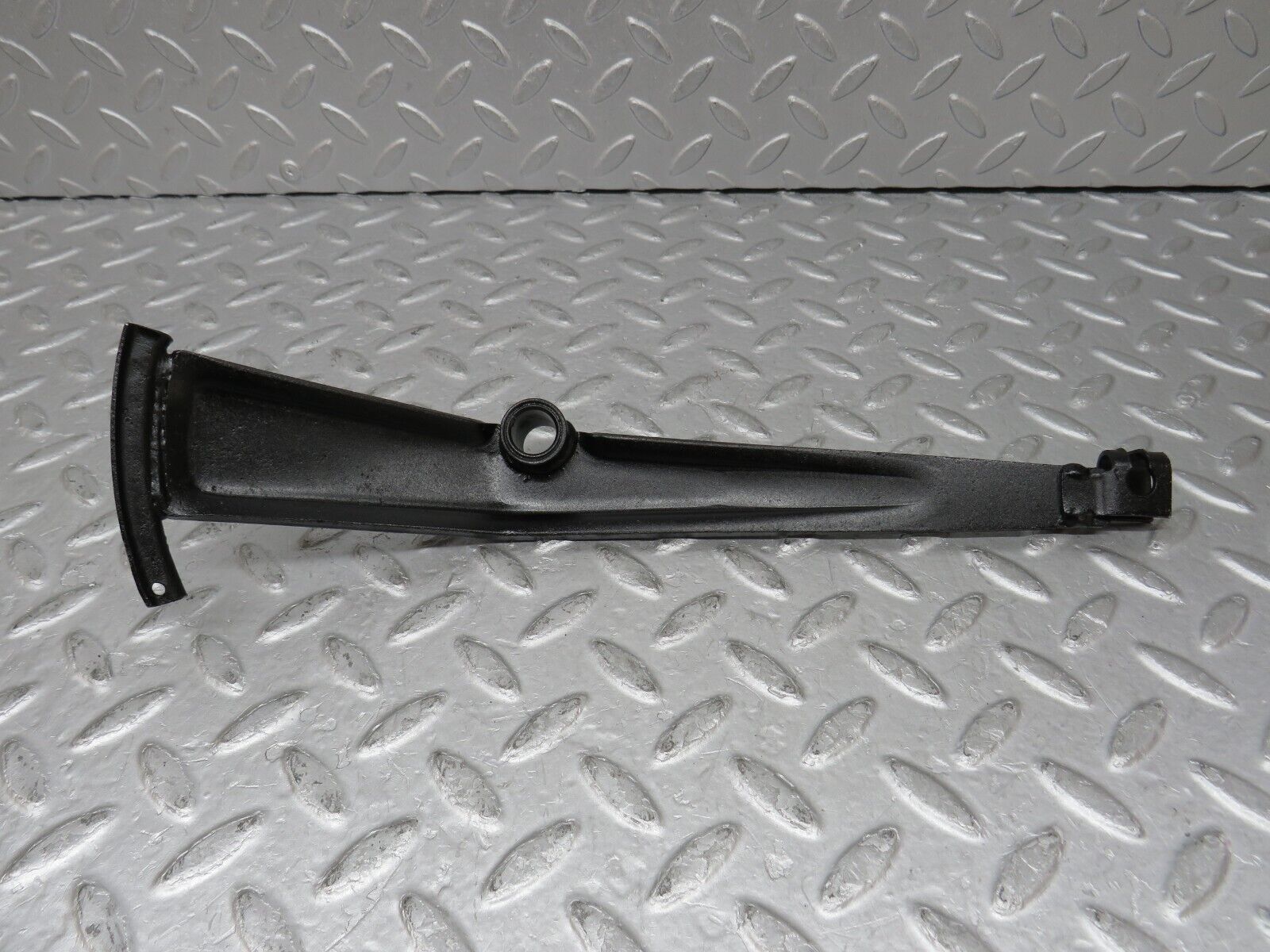 35712 Mercedes-Benz W108 Handbrake Parking Brake Regulator