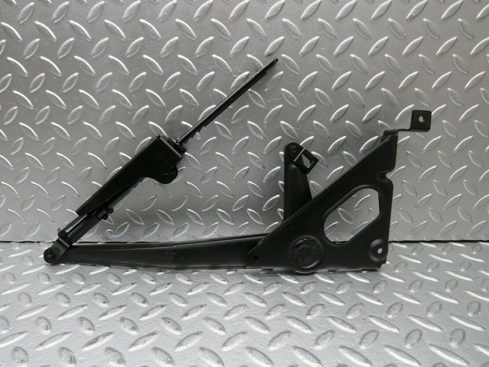 23061 Mercedes-Benz C123 230CE Coupe Handbrake Regulator