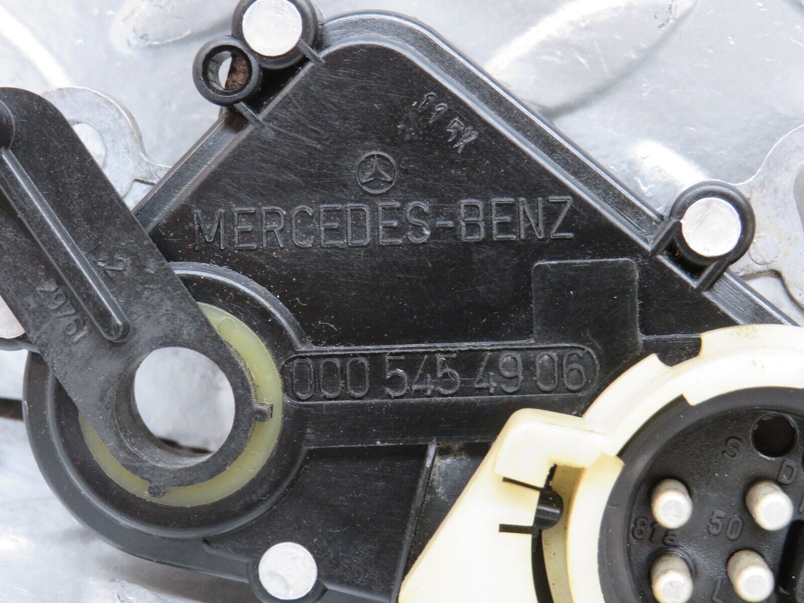 27434 Mercedes-Benz W123 280E Reverse Light Switch 0005454906