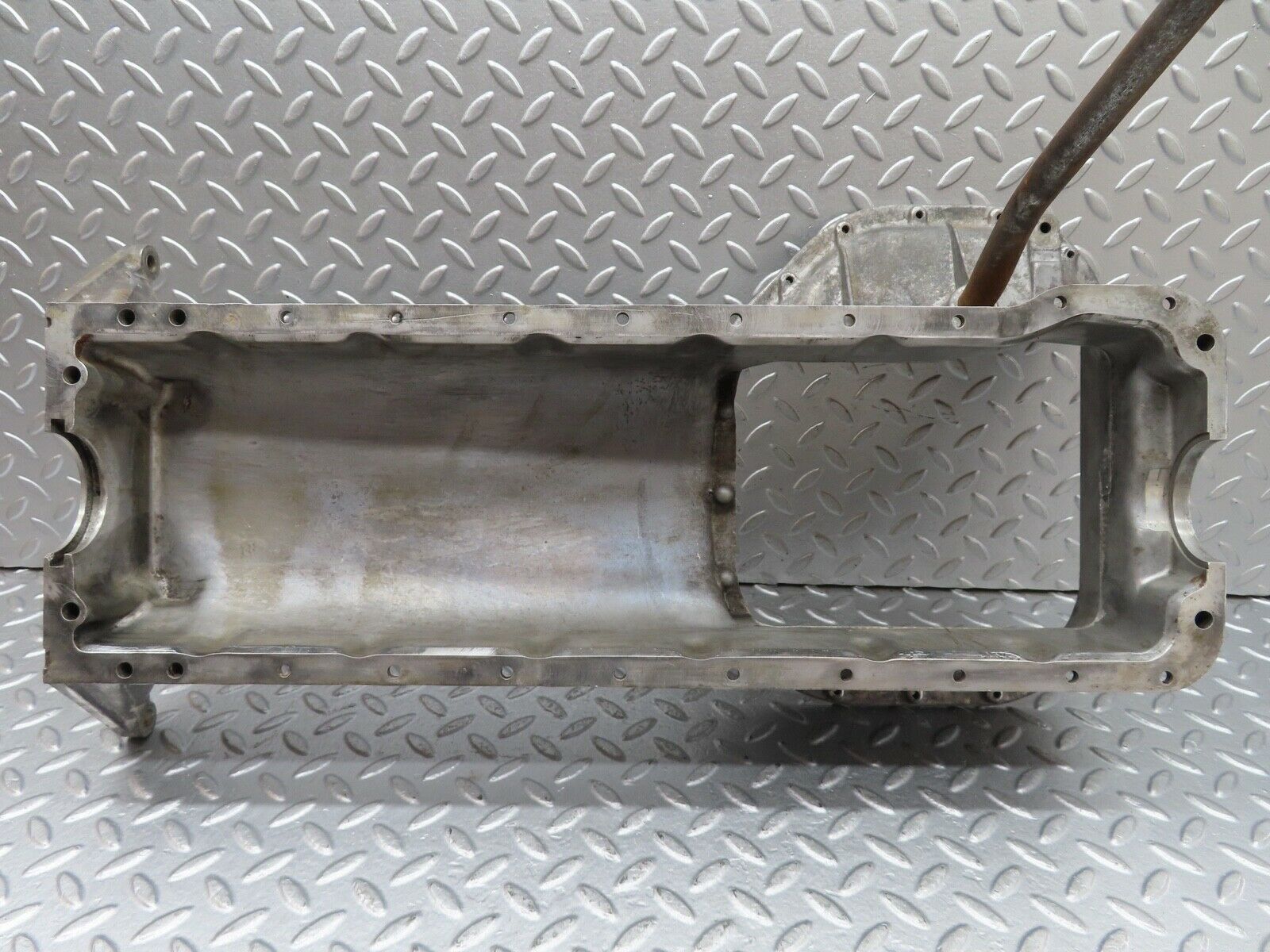 18472 Mercedes-Benz W111 220SE Coupe Oil Pan Oil Sump 1800142302