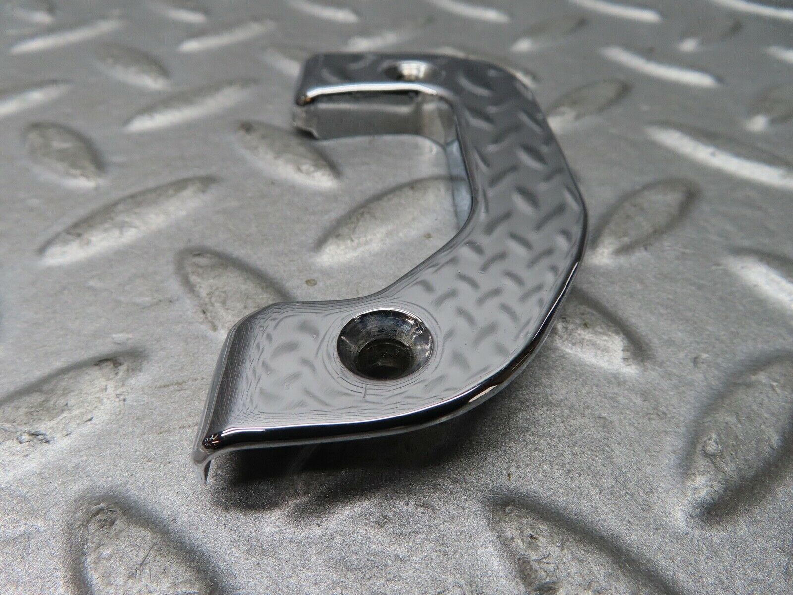 17545 Mercedes-Benz W116 450SEL Right Door Interior Chrome Latch Trim