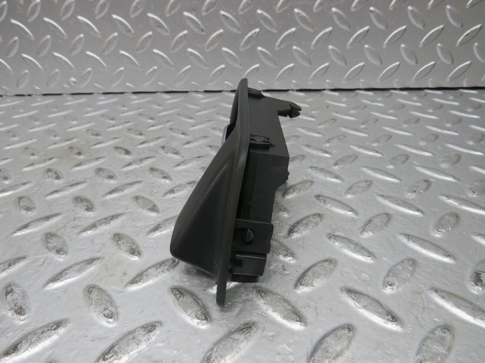 27514 Mercedes-Benz S124 300TE Front Right Interior Door Handle 1247600261