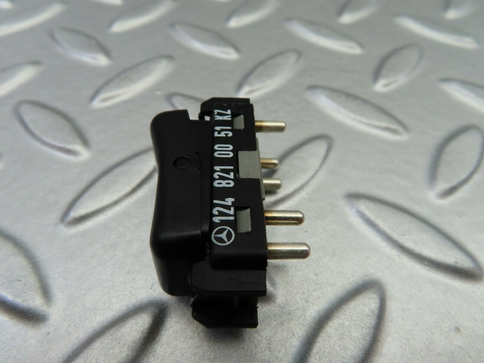 6468 Mercedes-Benz S124 E220 Wagon Tailgate Window Washer Switch 1248210051