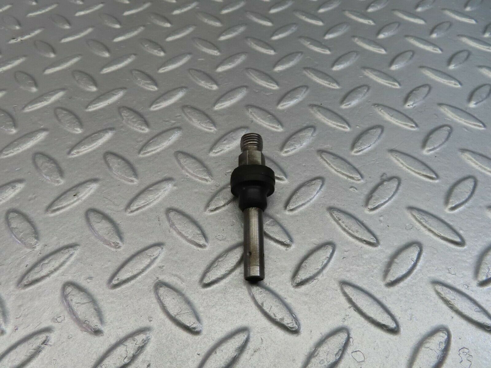 9804 Mercedes-Benz C123 280CE Coupe Fuel Injector Bosch 0437502010