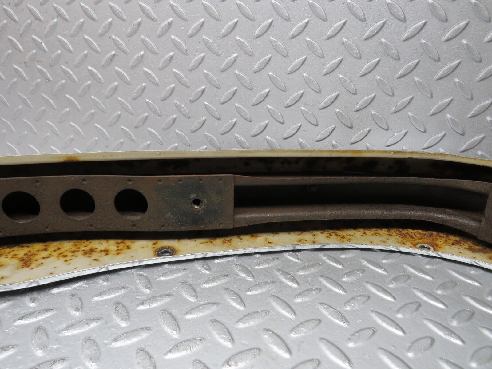 37673 Mercedes-Benz W109 300SEL Front Bumper