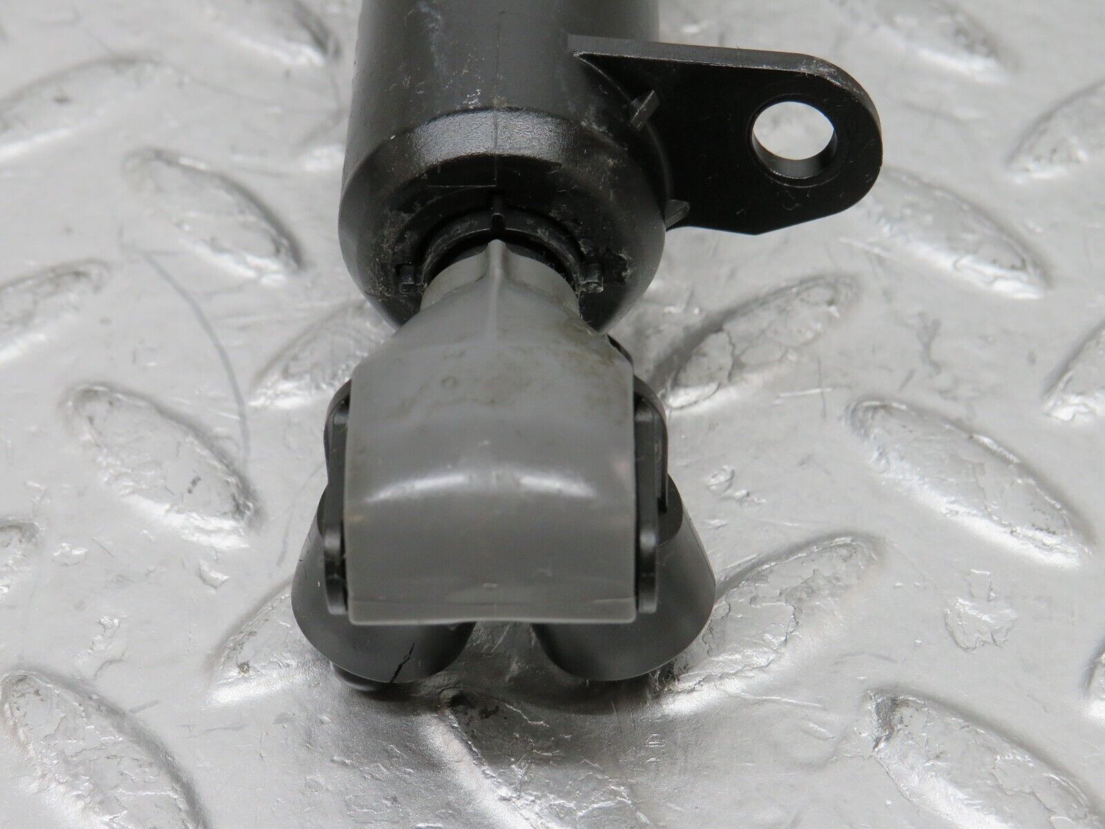 34746 Mercedes-Benz W210 320E Headlight Washer Pump & Nozzle Right 2108601647