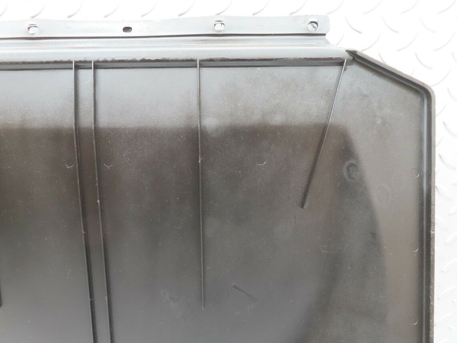 14128 Mercedes-Benz C107 280SLC Spare Wheel Cover 1076930033