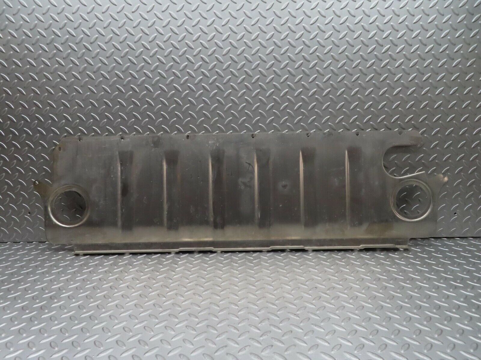 12068 Mercedes-Benz R129 300SL Coupe Fuel Tank Rear Cover