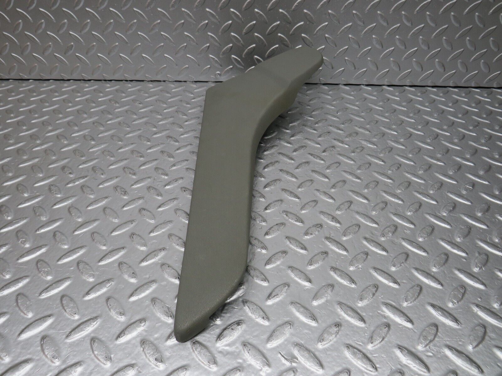 32329 Mercedes-Benz S124 300TE Front Right Electric Seat Cover Trim 1249182030