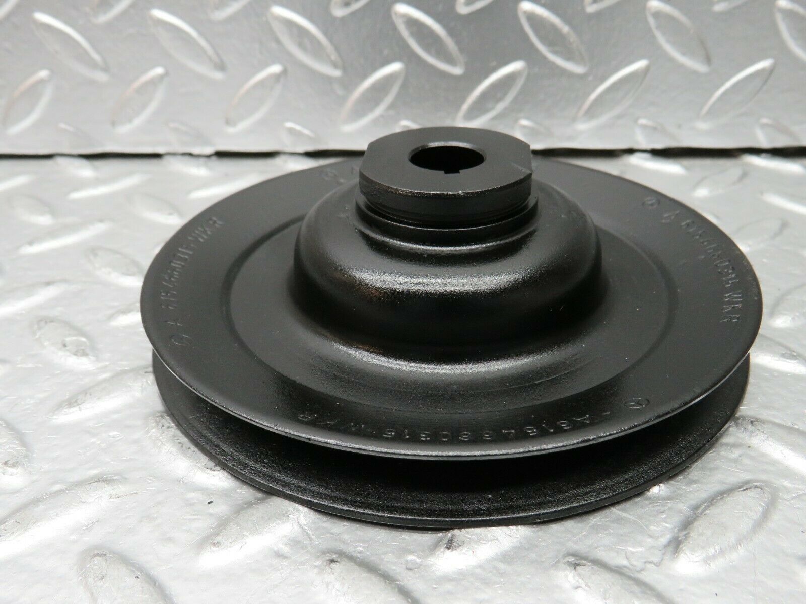 24160 Mercedes-Benz W123 280E Power Steering Pump Pulley 6154660315