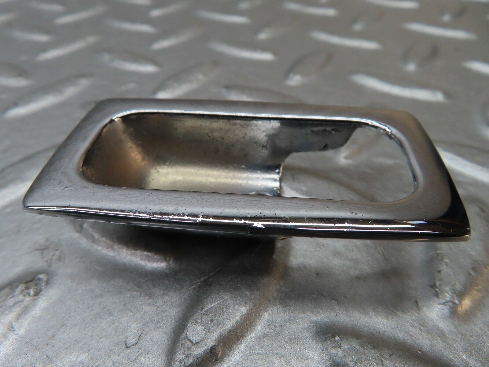 20839 Mercedes-Benz W114 250CE Coupe Door Lock Handle Surround Chrome