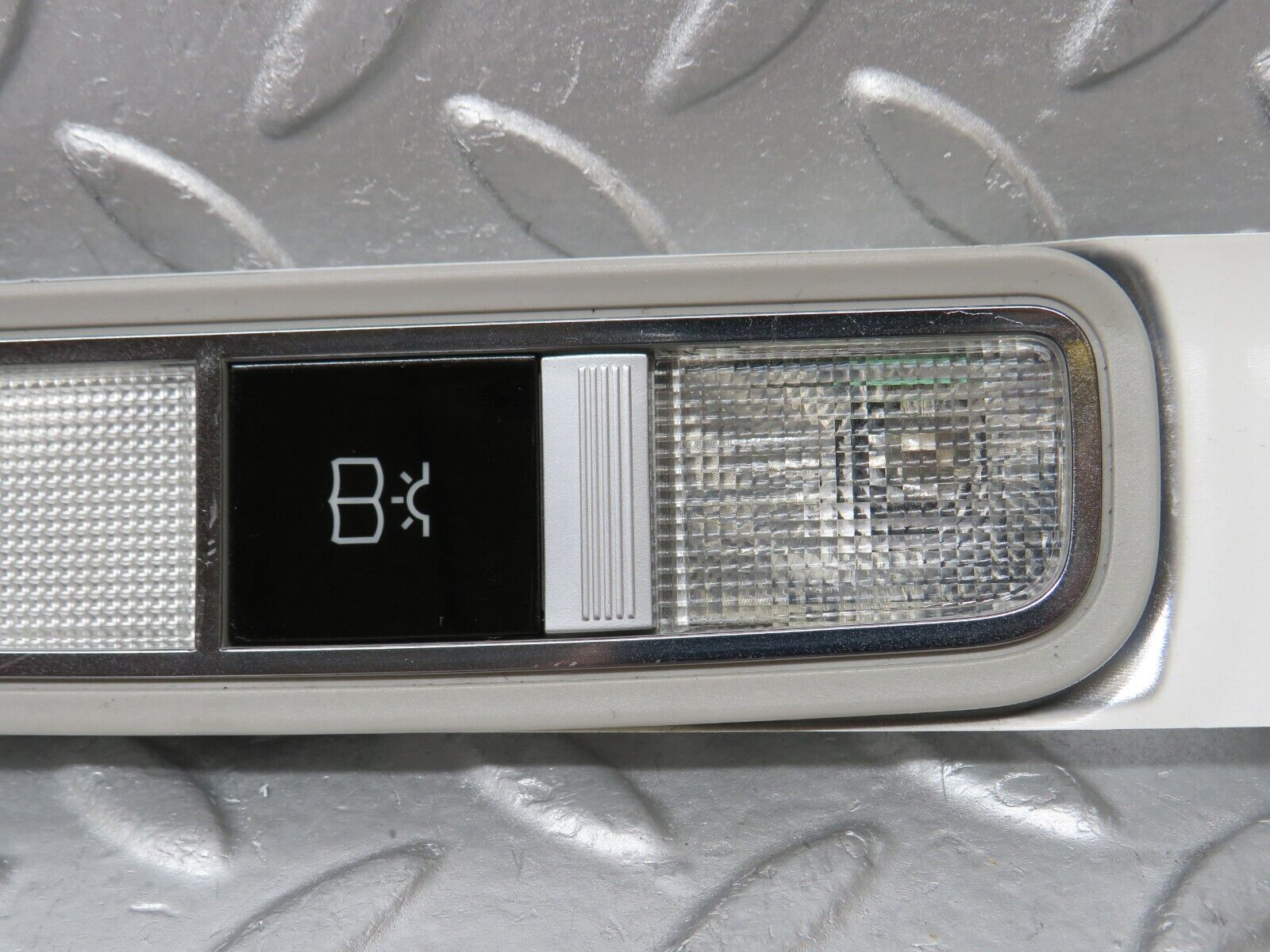 35158 Mercedes-Benz W221 Rear Left Interior Roof Light 2218202301