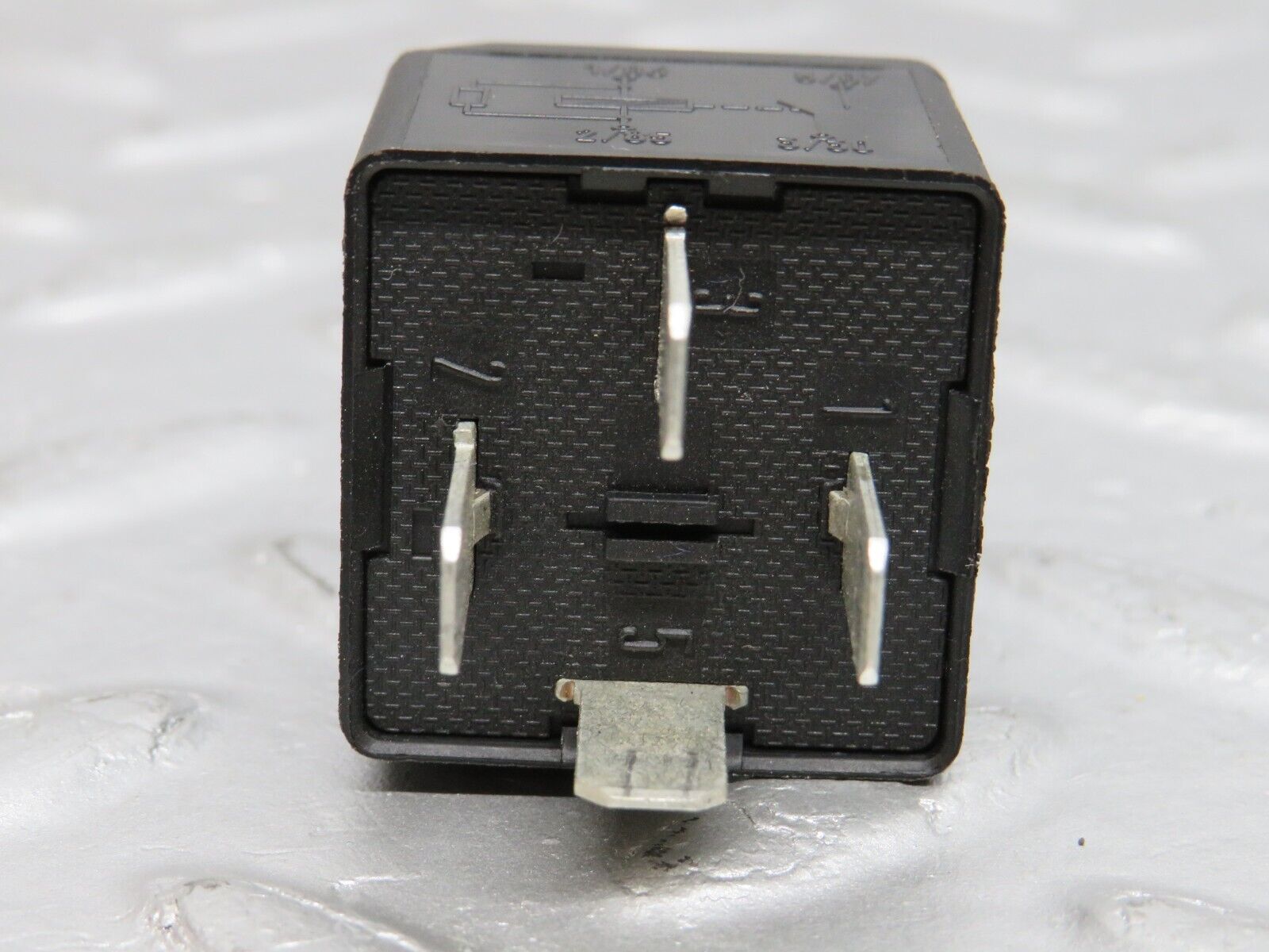 39647 Mercedes-Benz R129 320SL Coupe Multi Purpose Relay 0025421319