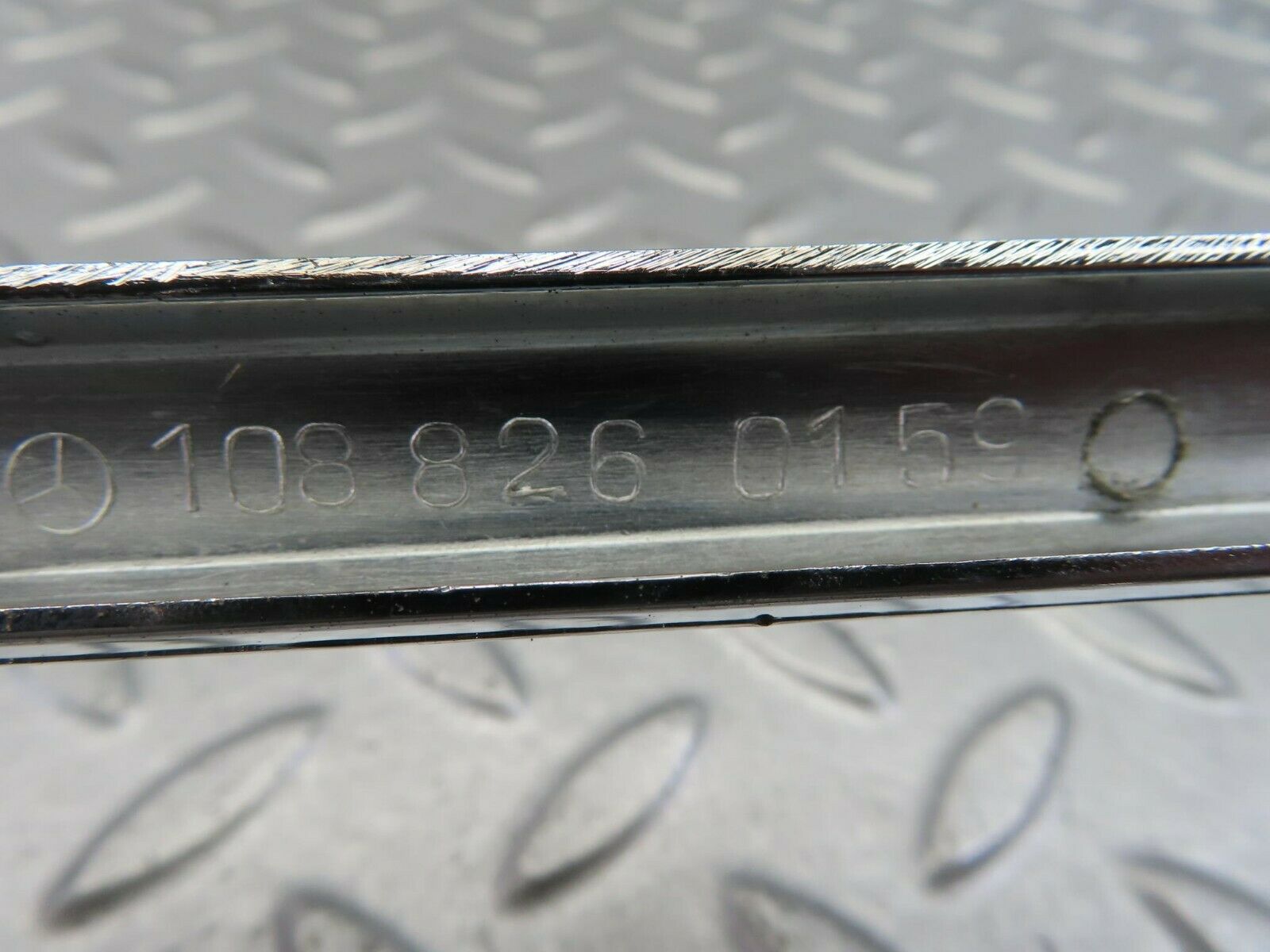 8096 Mercedes-Benz W108 Tail Light Chrome Frame Left 1088260159