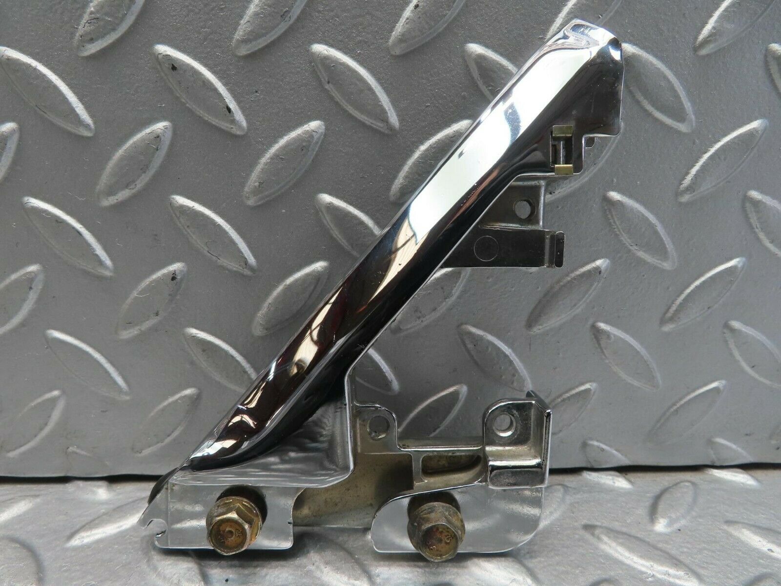 11559 Mercedes-Benz C123 230CE Coupe Right Mirror Chrome Bracket