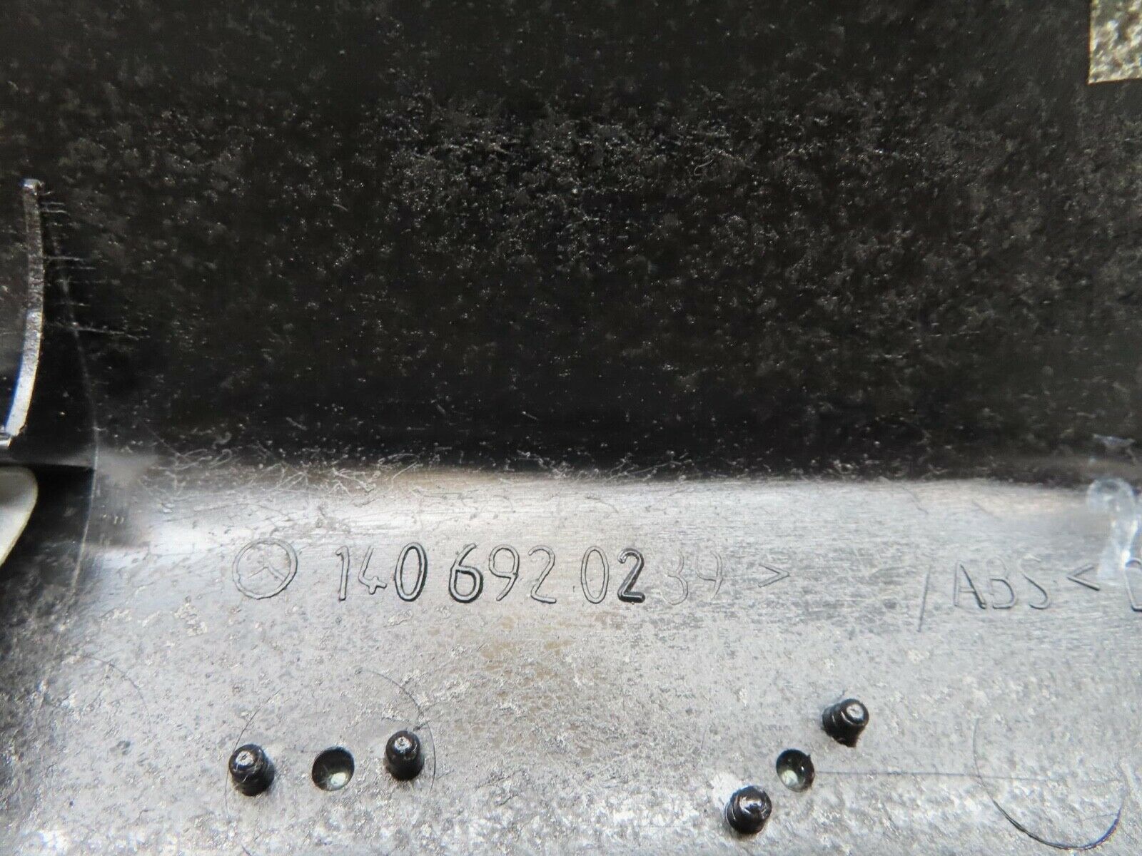 14902 Mercedes-Benz W140 S320 A Pillar Cover Right Side 1406920289