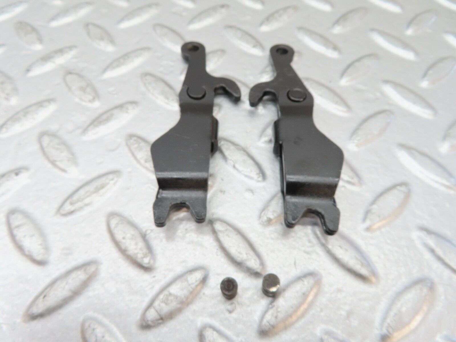 20042 Mercedes-Benz R129 300SL Coupe Handbrake Regulator