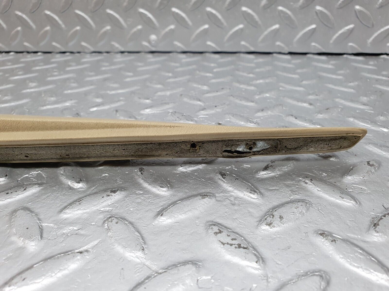 40935 Mercedes-Benz W126 300SE Rear Right Door Interior Trim Beige