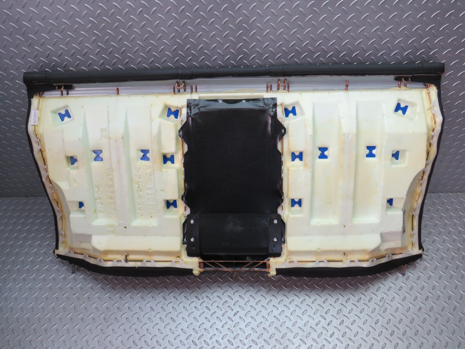 34724 Mercedes-Benz W210 320E Rear Seat Black Leather 2109200250 2109201716