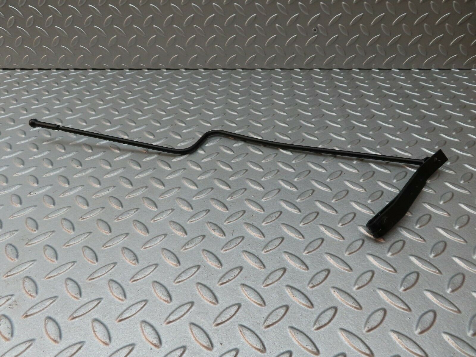 4876 Mercedes-Benz W114 280CE Coupe Automatic Gear Shift Linkage