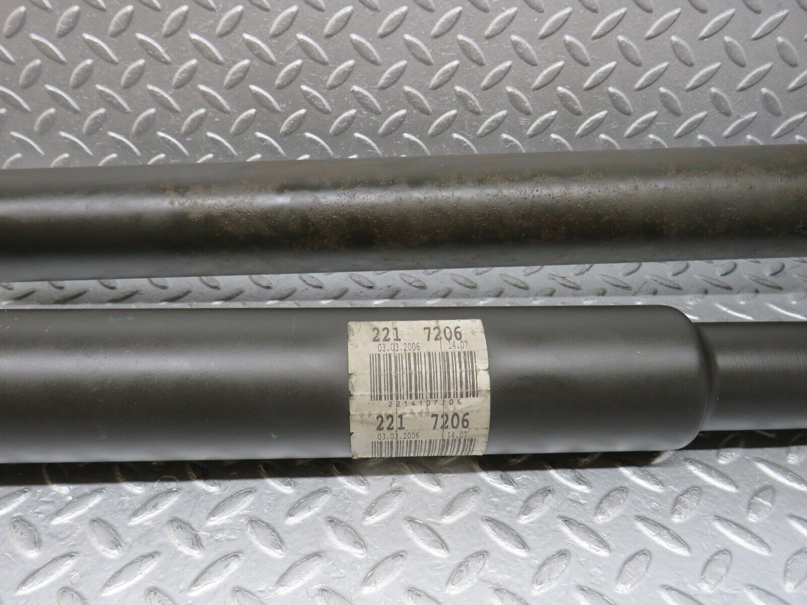 35281 Mercedes-Benz W221 Cardan Shaft Prop Shaft 2214107206