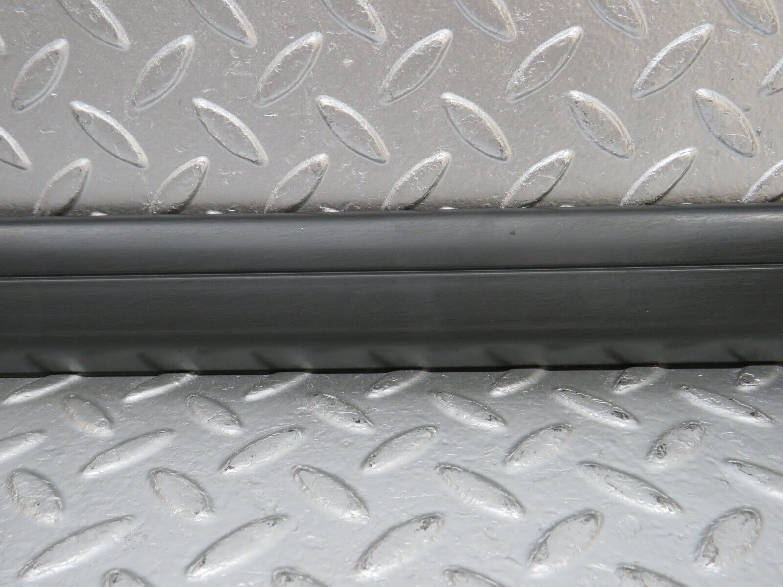 33846 Mercedes-Benz W201 190E 2.0L Front Left Door Lower Moulding Trim