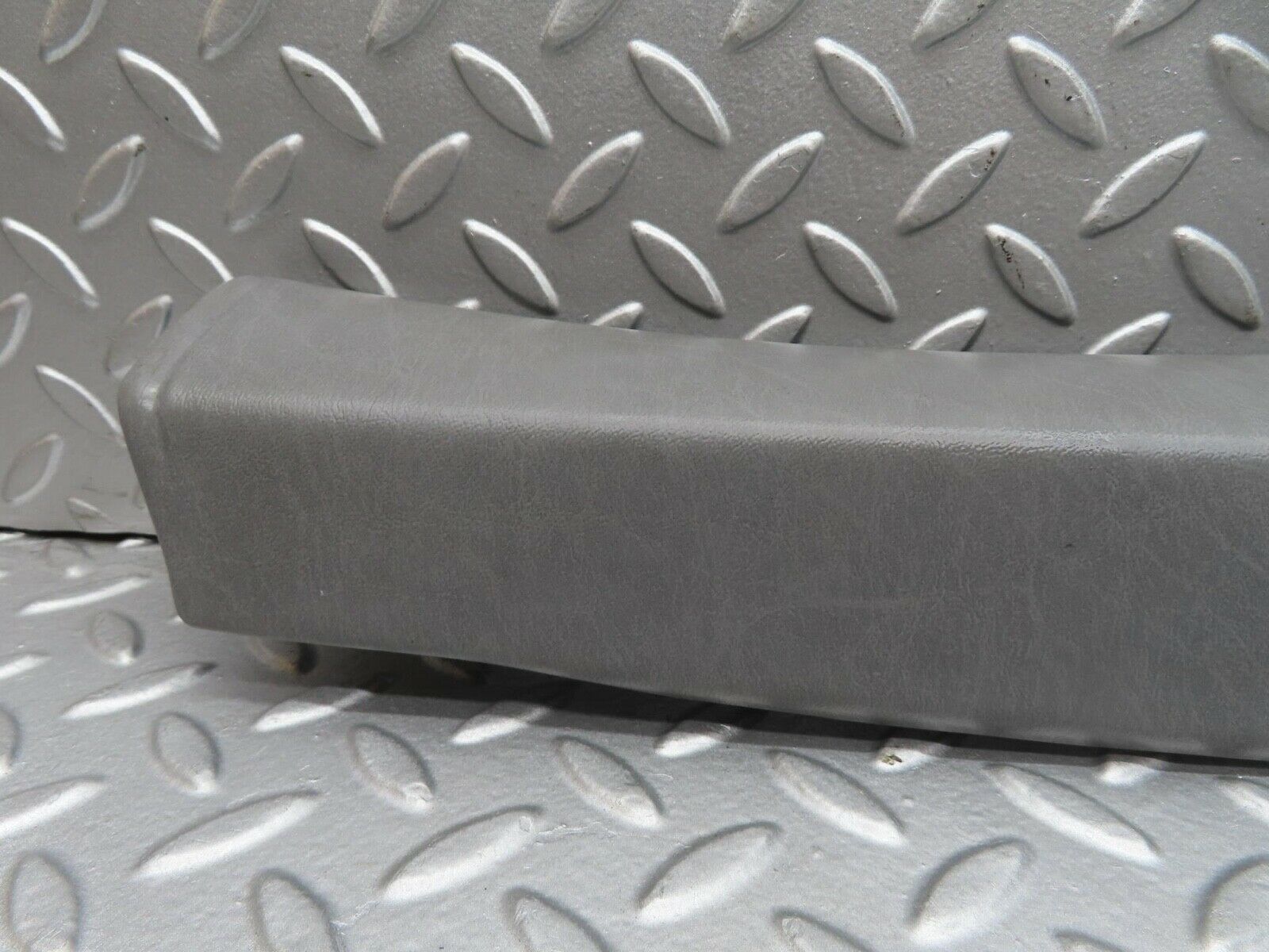 14902 Mercedes-Benz W140 S320 A Pillar Cover Right Side 1406920289