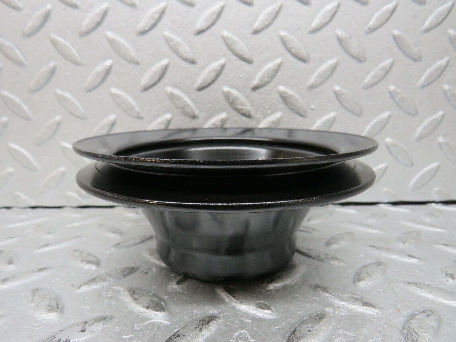 37693 Mercedes-Benz W108 280S Water Pump Pulley