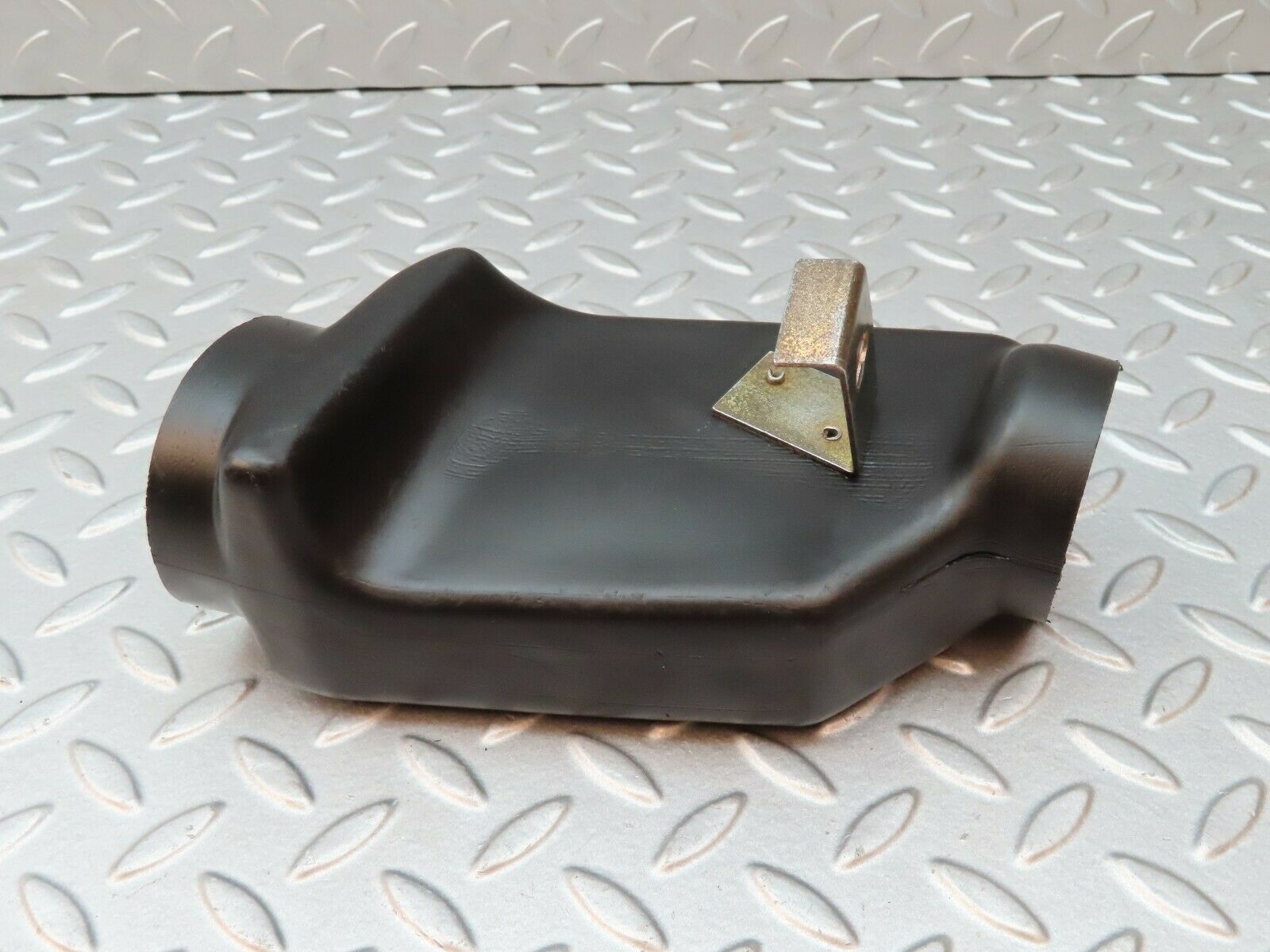 4754 Mercedes-Benz W114 280CE Coupe Heater Pipe