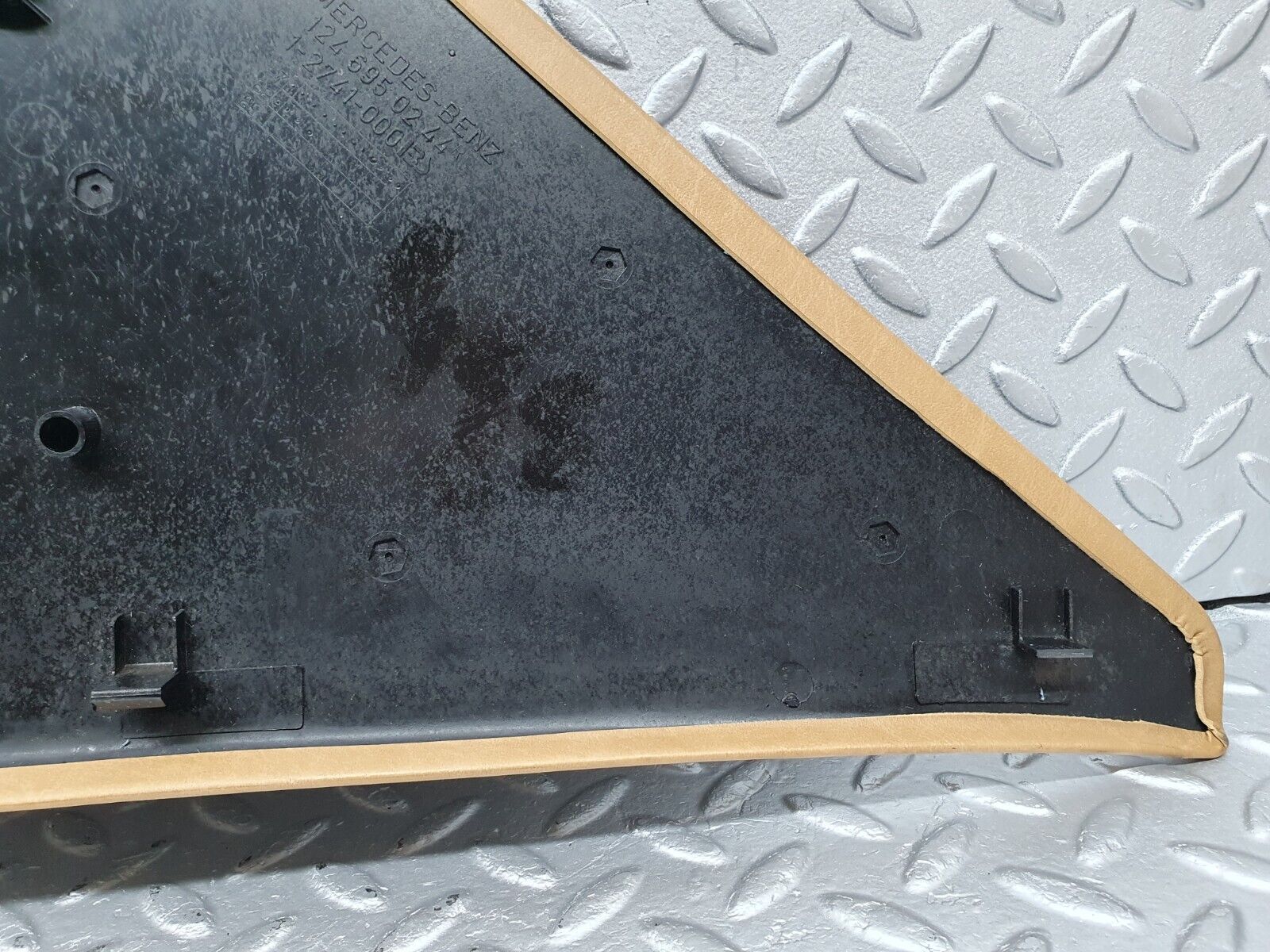 41381 Mercedes-Benz W124 200E C Pillar Cover Panel Right Palomino 1246950244