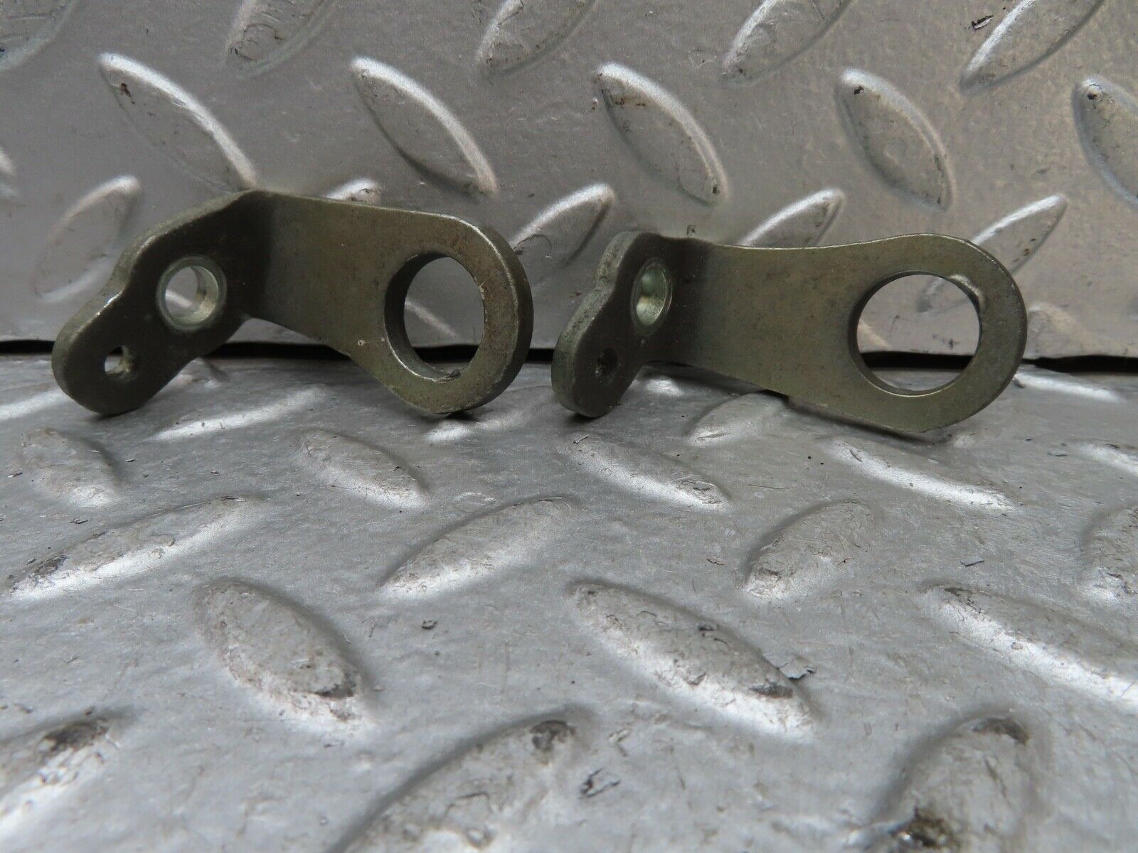 19610 Mercedes-Benz C140 CL420 Coupe Engine Lifting Eyes Hooks