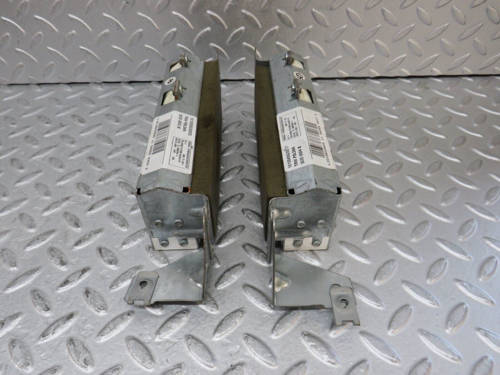 35172 Mercedes-Benz W221 Rear Shoulder Airbag 2218600605 2218600505