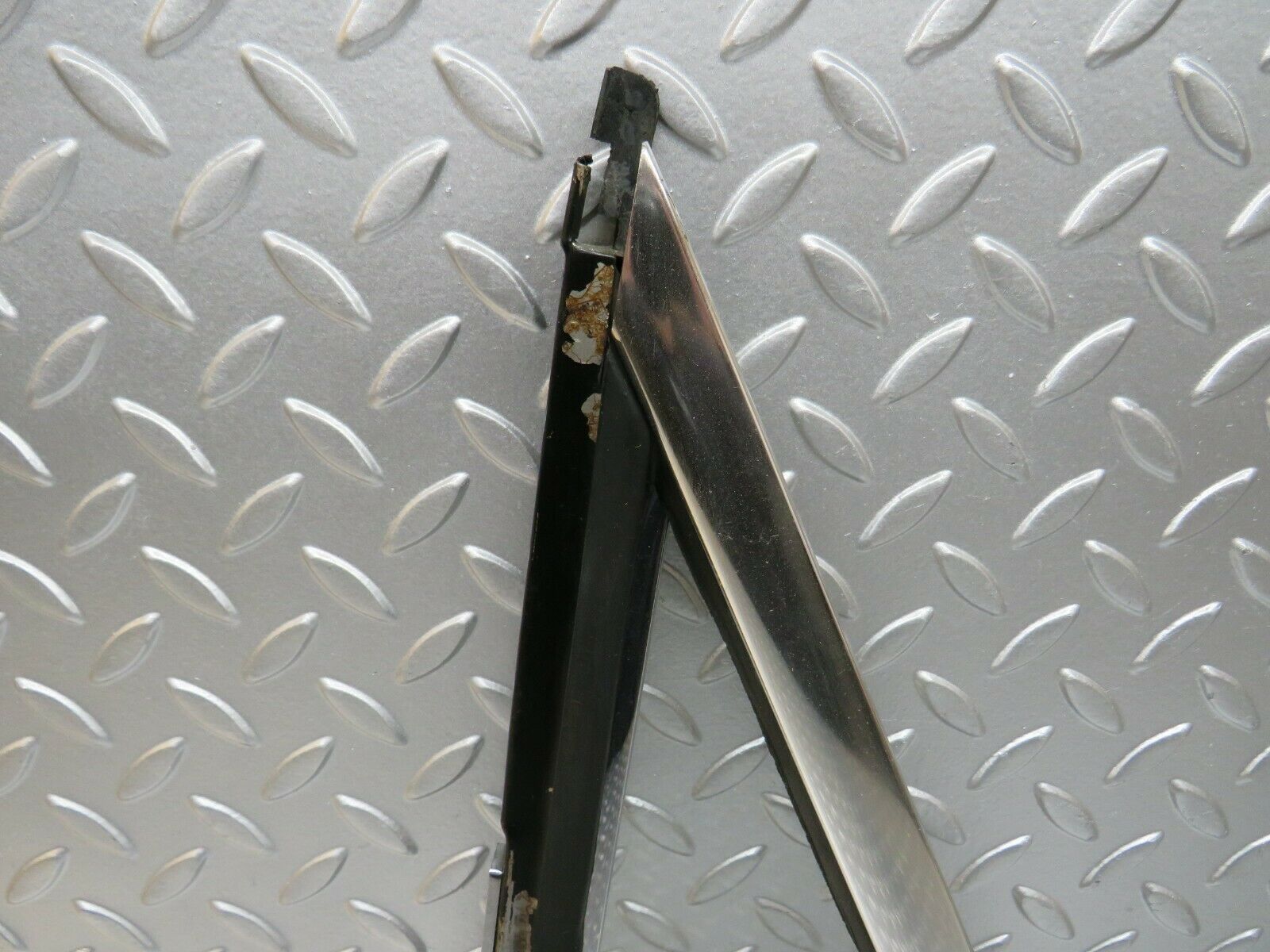 24584 Mercedes-Benz W108 Front Right Quarter Window