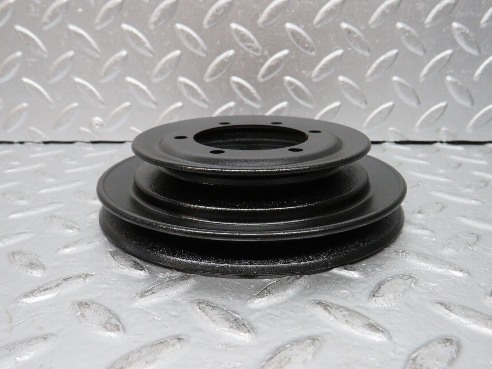 30858 Mercedes-Benz W201 190E 2.0L Crankshaft Pulley 1020320404