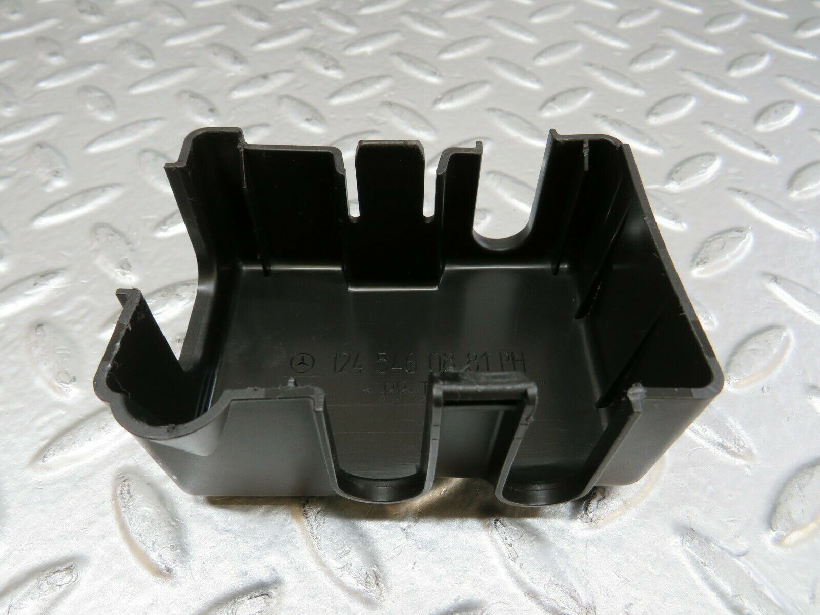 24208 Mercedes-Benz S124 220TE Wagon Cable Connect Cover 1245460881