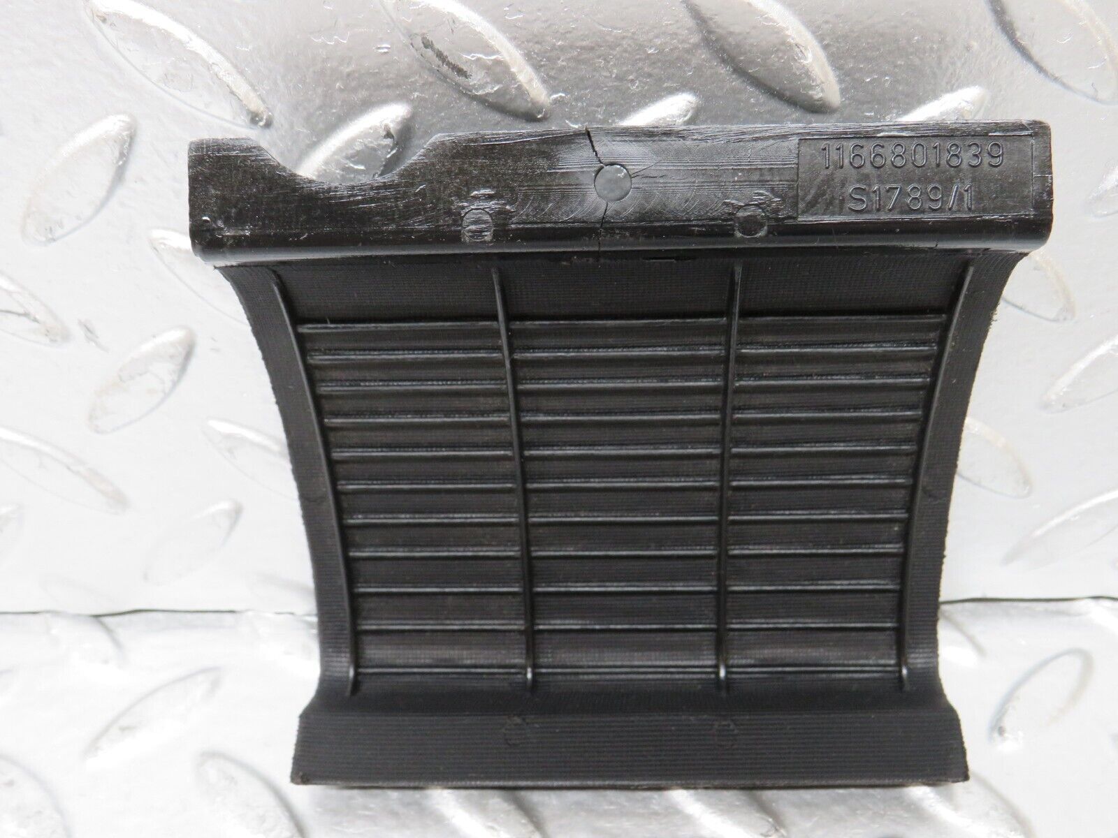 26192 Mercedes-Benz W116 450SE Dashboard Speaker Cover Right Side 1166801839