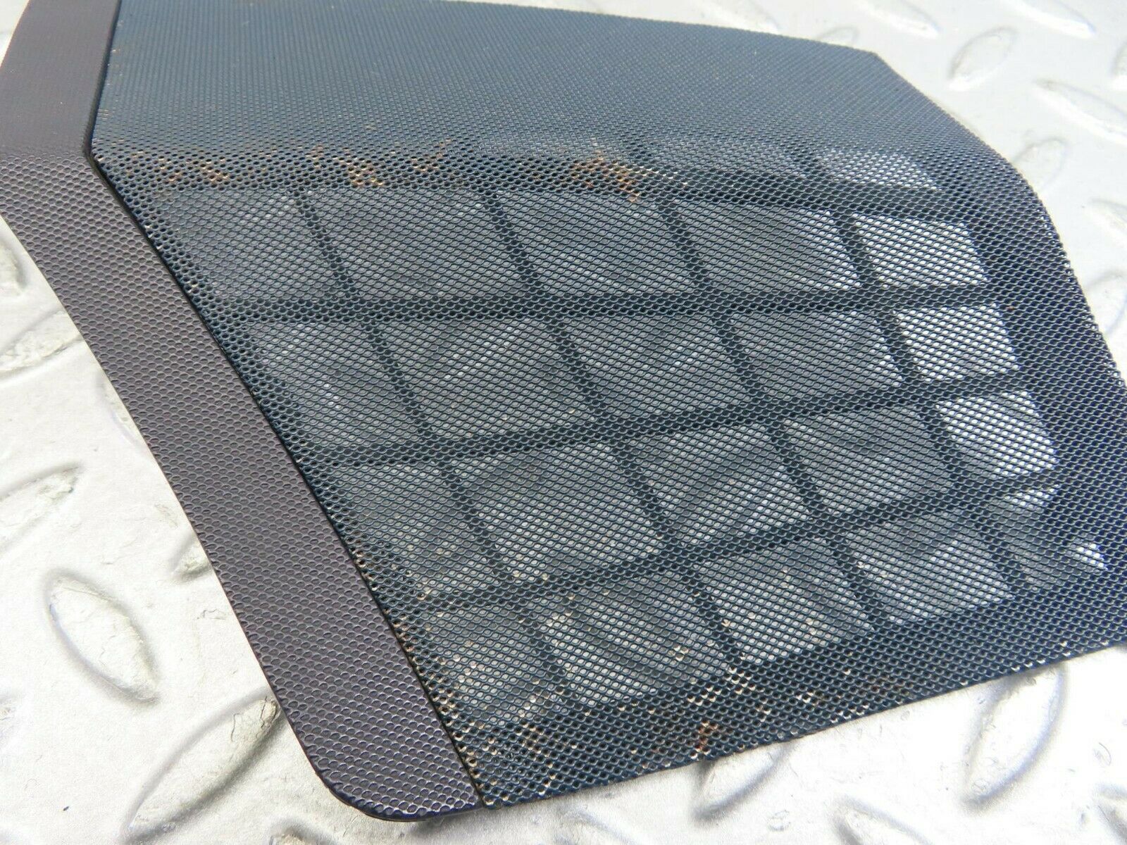 9406 Mercedes-Benz C124 300CE Coupe Dashboard Speaker Cover Grill Right