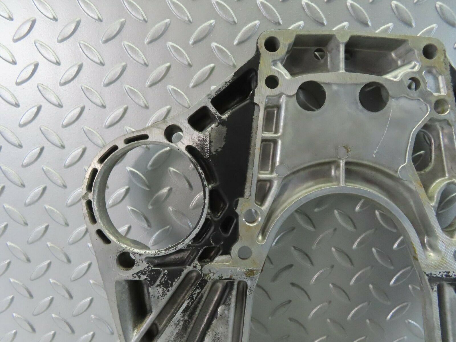 10157 Mercedes-Benz W115 Gearbox Flange 1150110245