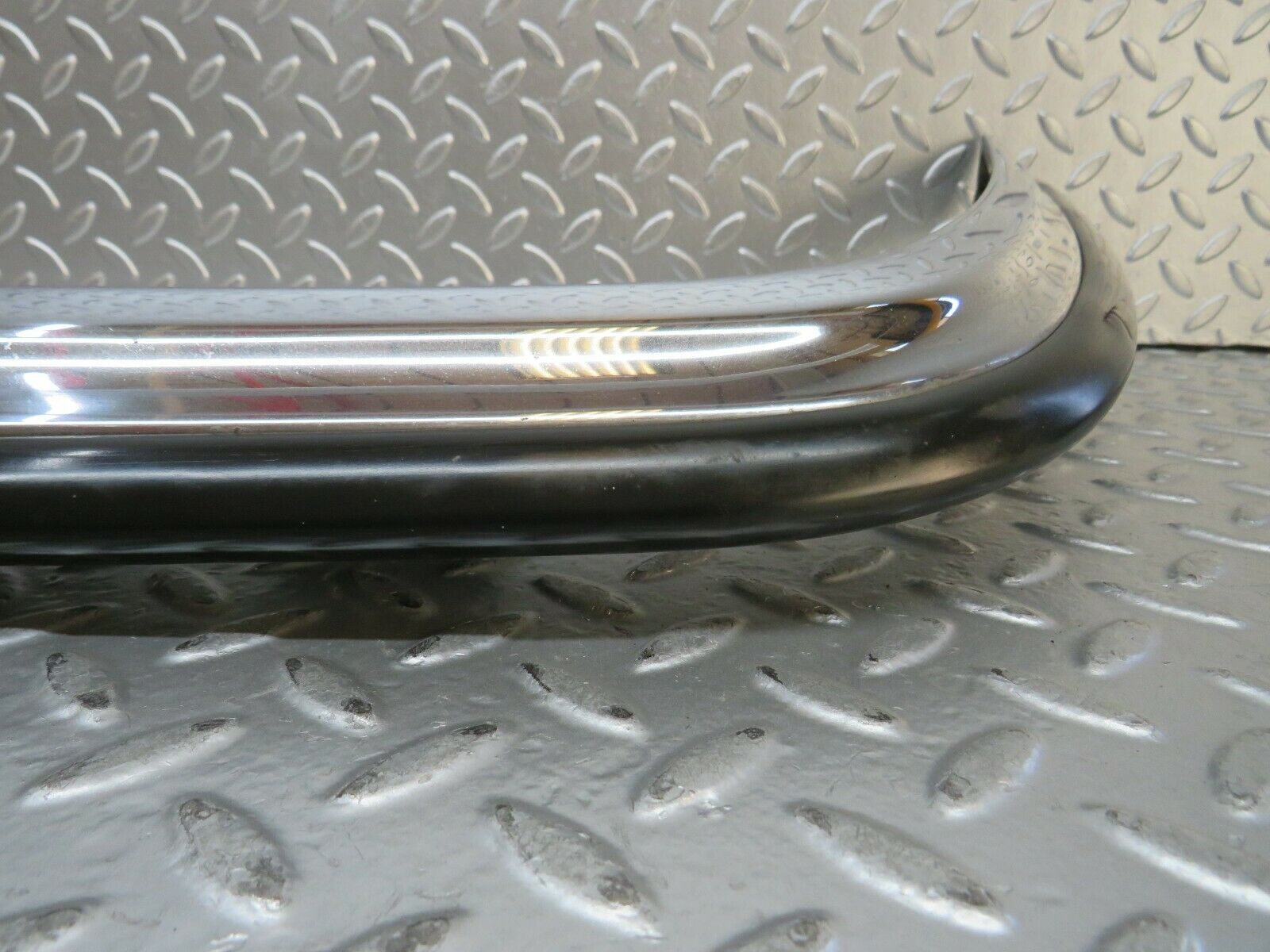 23239 Mercedes-Benz W116 350SE Front Left Upper Bumper Corner 1168800170