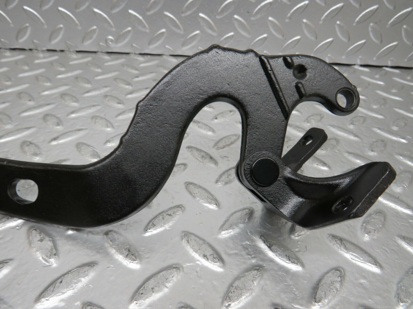 27742 Mercedes-Benz S124 300TE Wagon Trunk Lid Hinge Right Side 1247430451