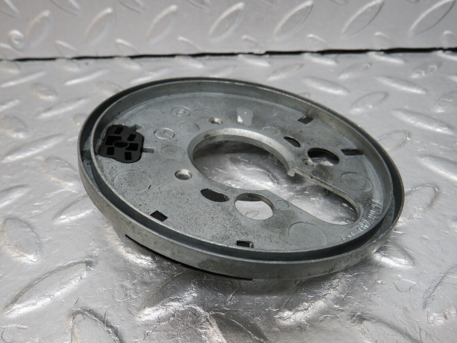 36985 Mercedes-Benz C126 420SEC Coupe Steering Wheel Contact Plate 1244620097