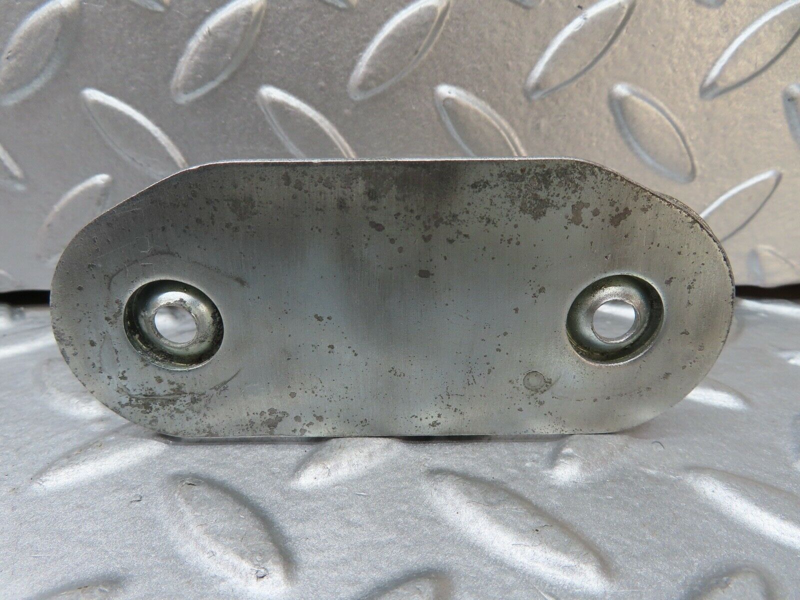 17566 Mercedes-Benz W116 450SEL Trunk Lock Latch