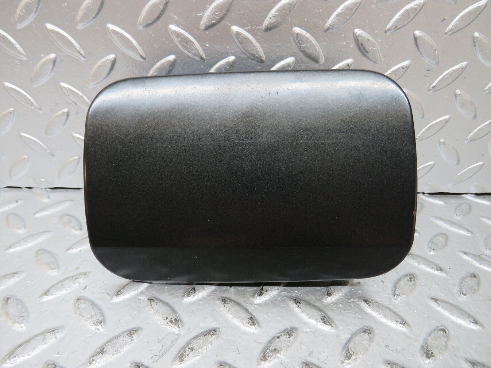 26610 Mercedes-Benz C124 220CE Coupe Fuel Tank Flap Cap 1245846939