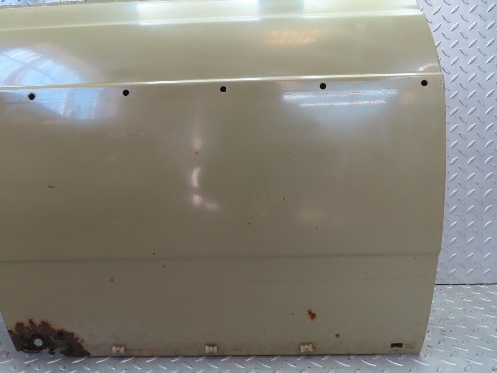 13641 Mercedes-Benz W123 200 Rear Right Door