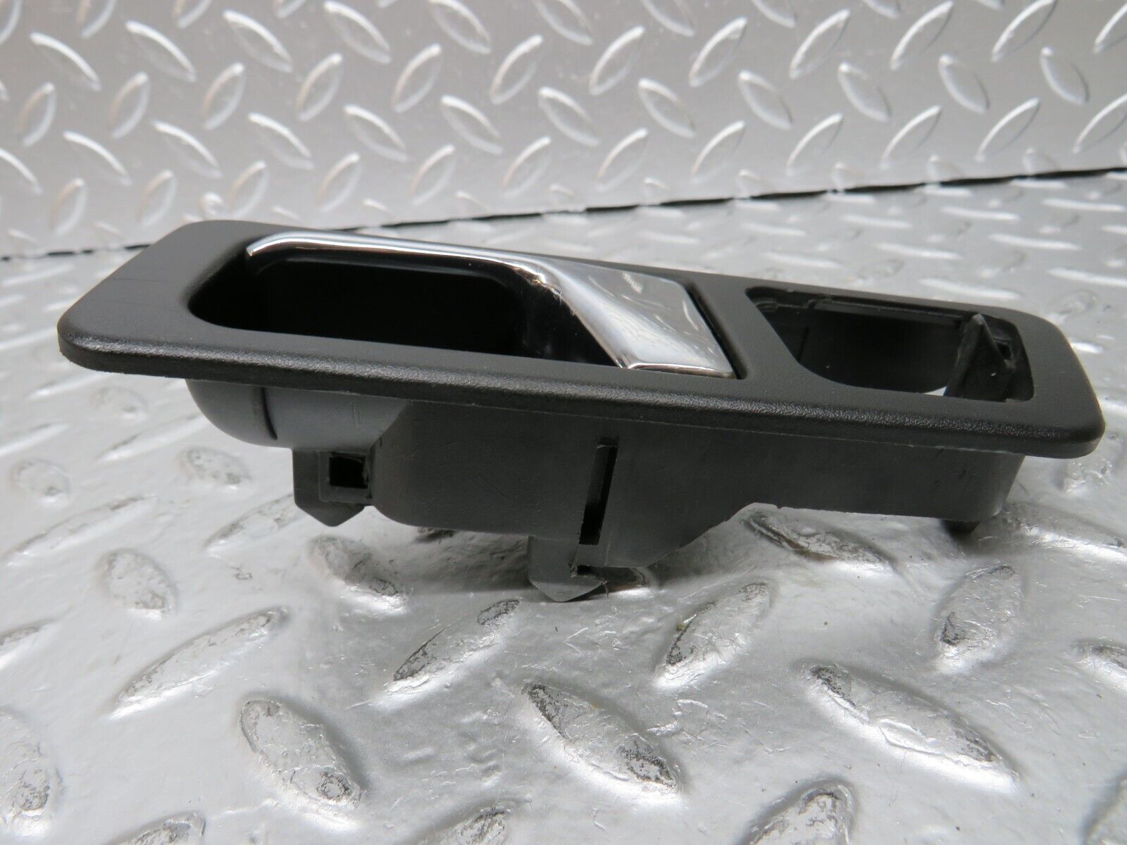 25249 Mercedes-Benz W201 190D Left Interior Door Handle 2017660164