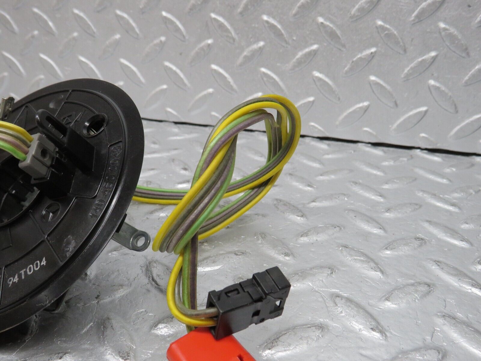 38411 Mercedes-Benz R129 280SL Coupe Steering Wheel Contact Plate 1404600049