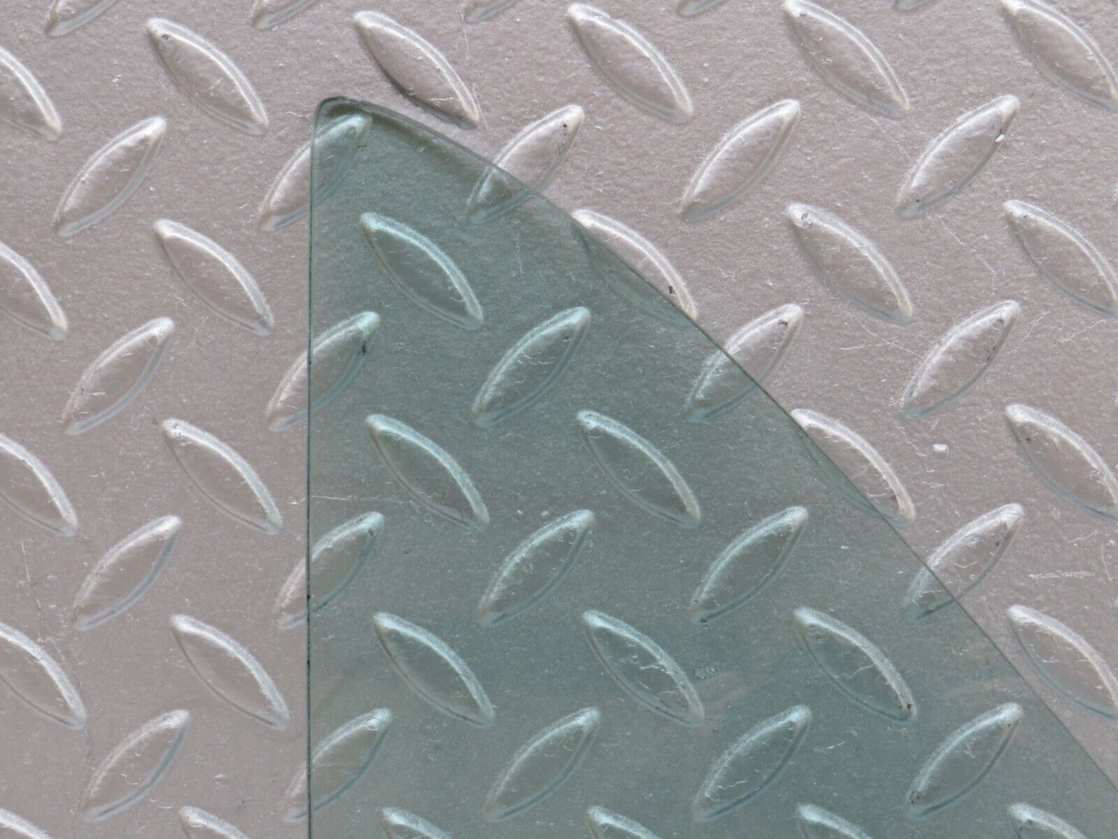 35794 Mercedes-Benz W108 Rear Left Quarter Window Glass