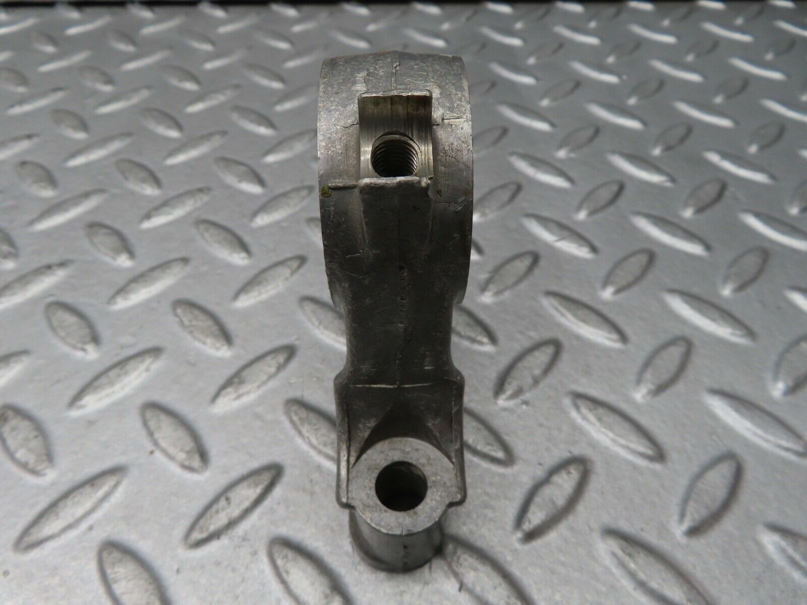 17721 Mercedes-Benz W116 450SEL Camshaft Tower Bearing 1160513310